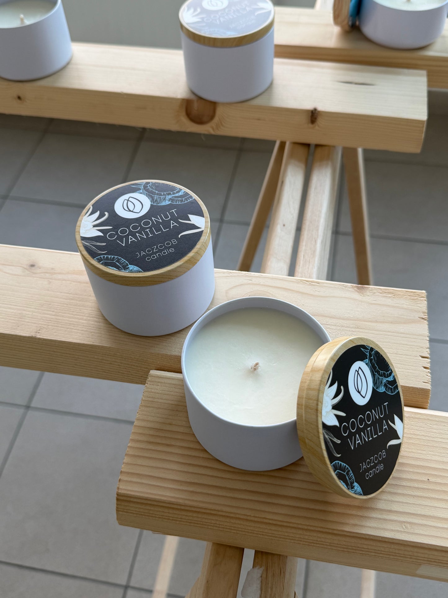 Jaczcob Candle - 235ml - Coconut Vanilla